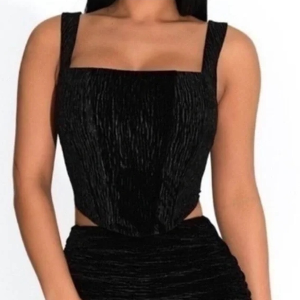 naked wardrobe Black Textured Square-Neck Crop Top